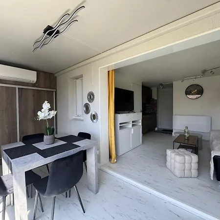 Apartman Climatise 2 150m Richelieu